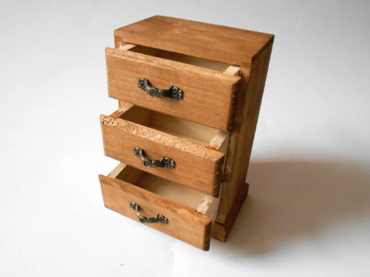 Wooden drawers box- brown
