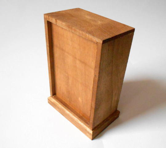 Wooden drawers box- brown