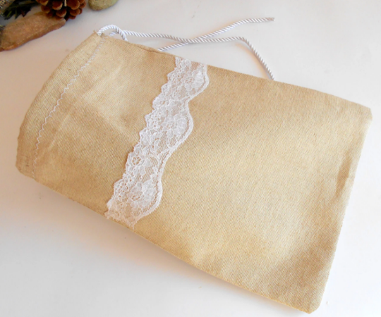 Organic linen bags with white French lace - Weddings drawstring rustic bags- decorative rope closing linen sacks- Linen favour bags- Choose a size