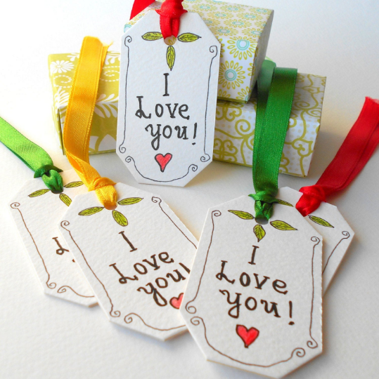 Handmade hang gift tags- personalized- 'I love you set'- Set of gift tags with natural linen thread or satin ribbons hang strips