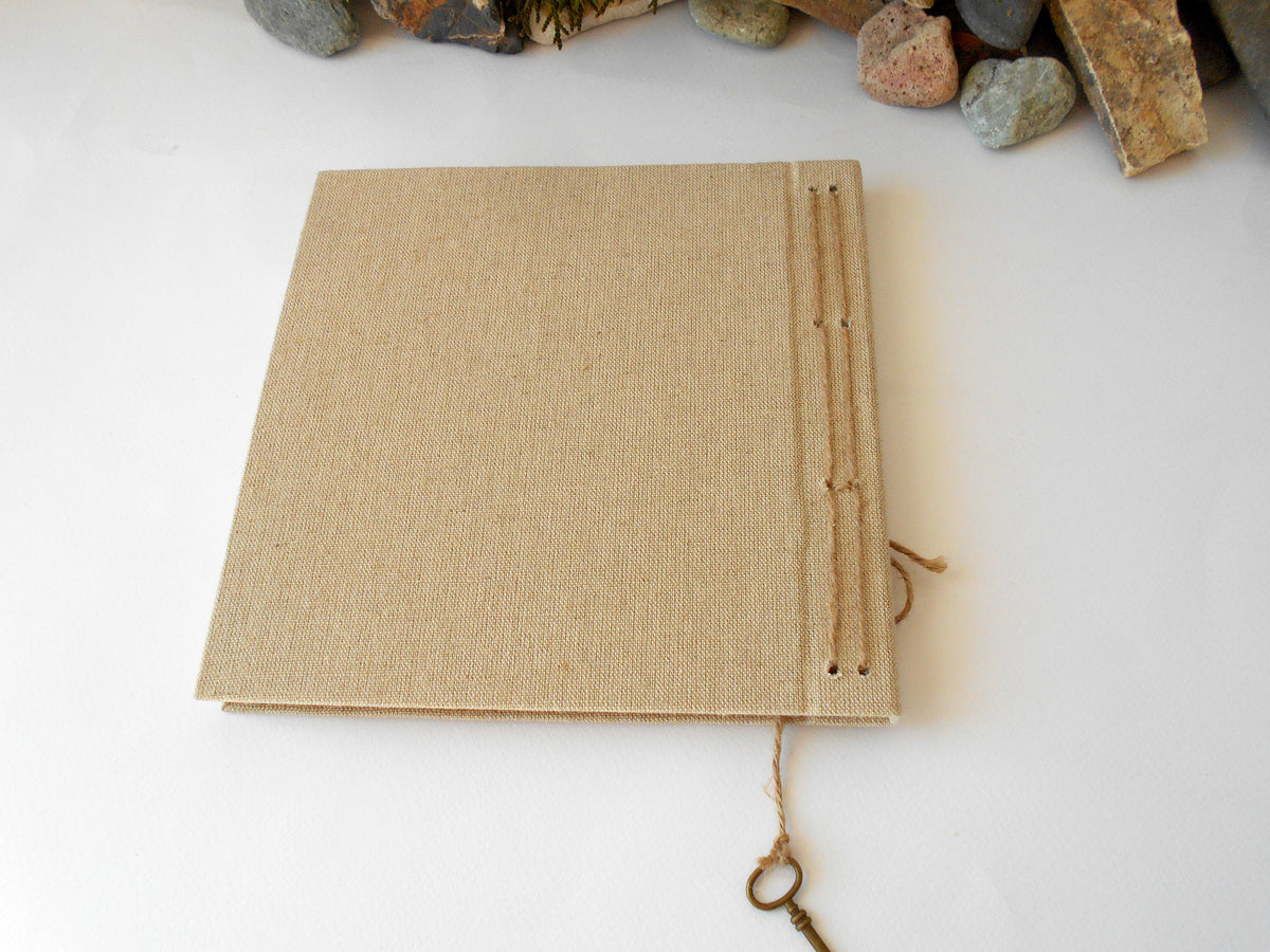 Handmade fabric sketchbook journal- Refillable sketchbook with a pocket on the inside cover- personalized ecofriendly blank sketchbook