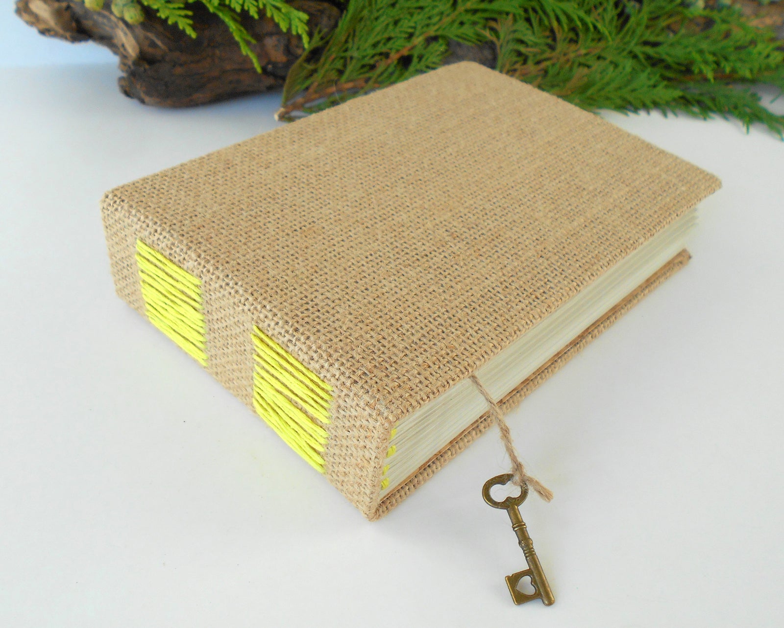 Handmade sketchbook with burlap hardcovers- Rustic wedding book- 100% recycled pages- custom burlap journal- Eco friendly sketchbook