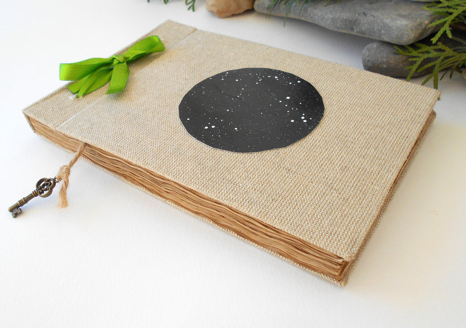 Refillable fabric sketchbook- coffee 100% recycled pages