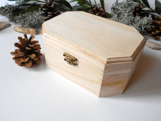 Wooden hexagon box- 6.7'' x4.7'' x 3''