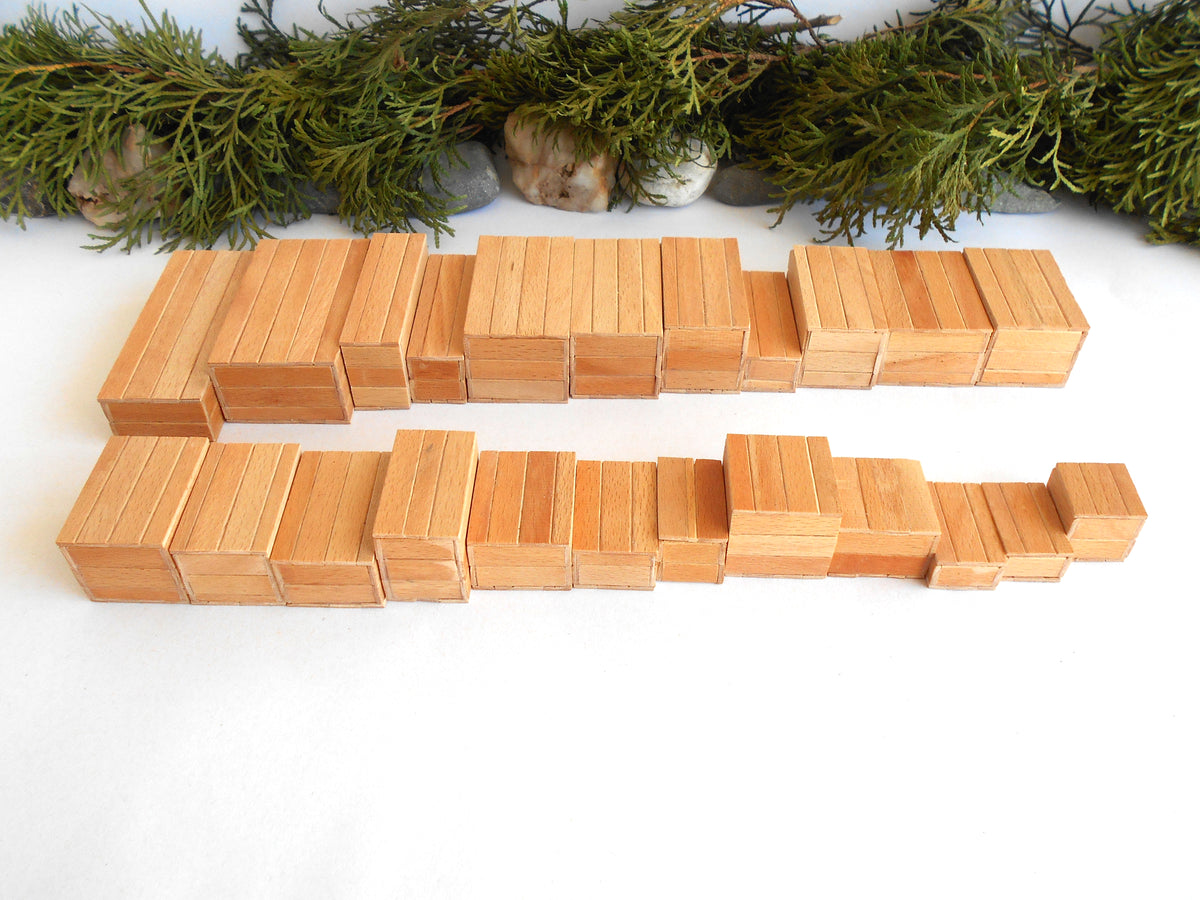 Miniature wooden box set of 23 different standart sizes - 1:12 scale dollhouse accessories - made to order beech wood miniature boxes with lids - Set Number 27