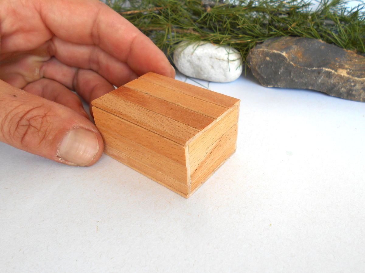 Miniature Wooden Box with Lid – 1:12 Scale Dollhouse Accessory, Handcrafted Hand-Cut Beech Wood,  2.0" × 1.5" × 1.0"