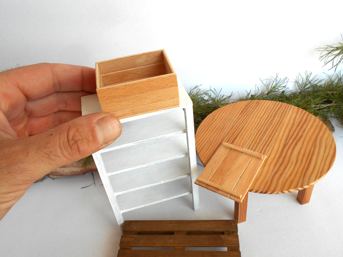 Miniature Wooden Box with Lid – 1:12 Scale Dollhouse Accessory, Handcrafted Hand-Cut Beech Wood,  2.0" × 1.5" × 1.0"