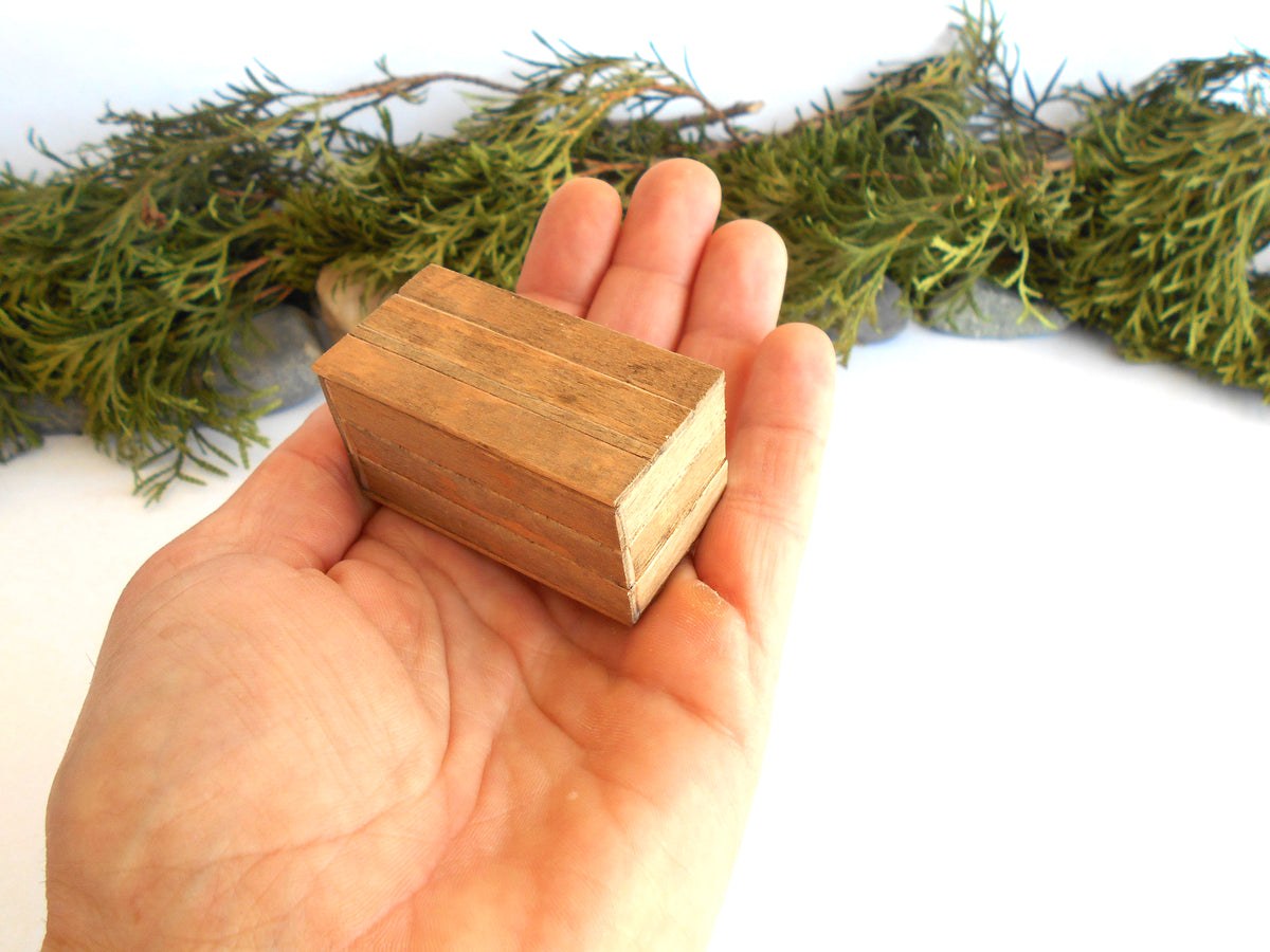 Miniature wooden box with lid in 1:12 scale dollhouse accessories - made to order beech wood miniature box in light brown