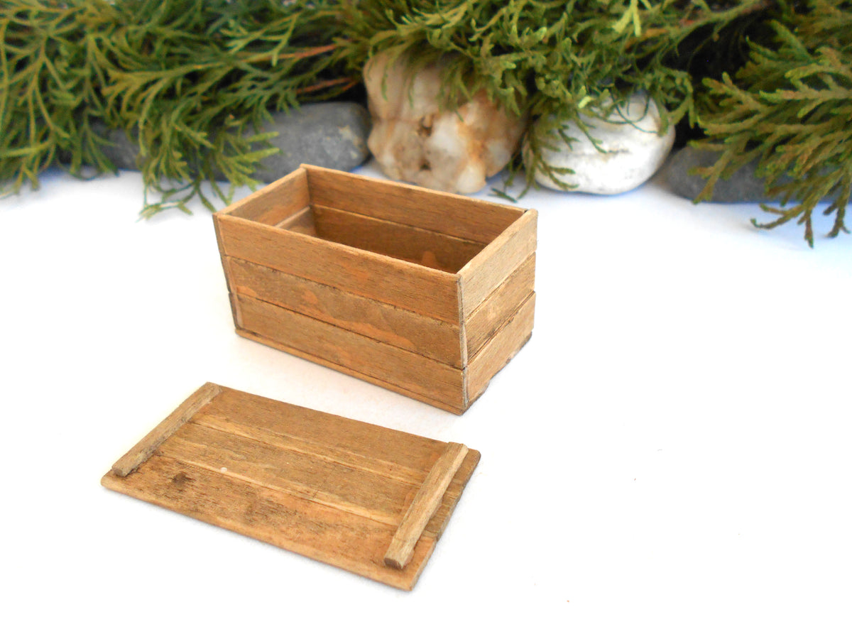 Miniature wooden box with lid in 1:12 scale dollhouse accessories - made to order beech wood miniature box in light brown