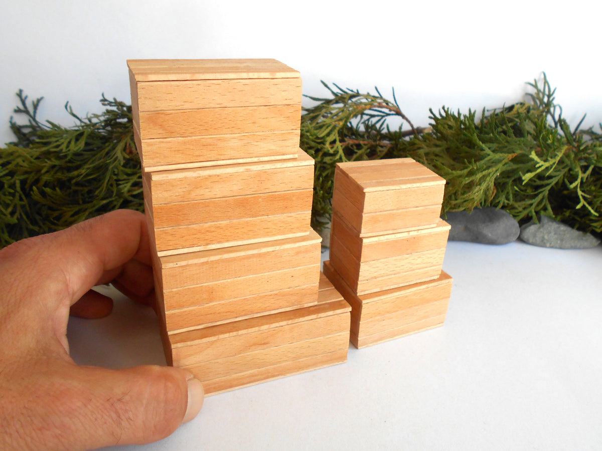 Dollhouse miniature wooden handmade lid box set of 7 different- dollhouse 1/12th scale accessories- miniature beech wood boxes with lids - Set Number 26