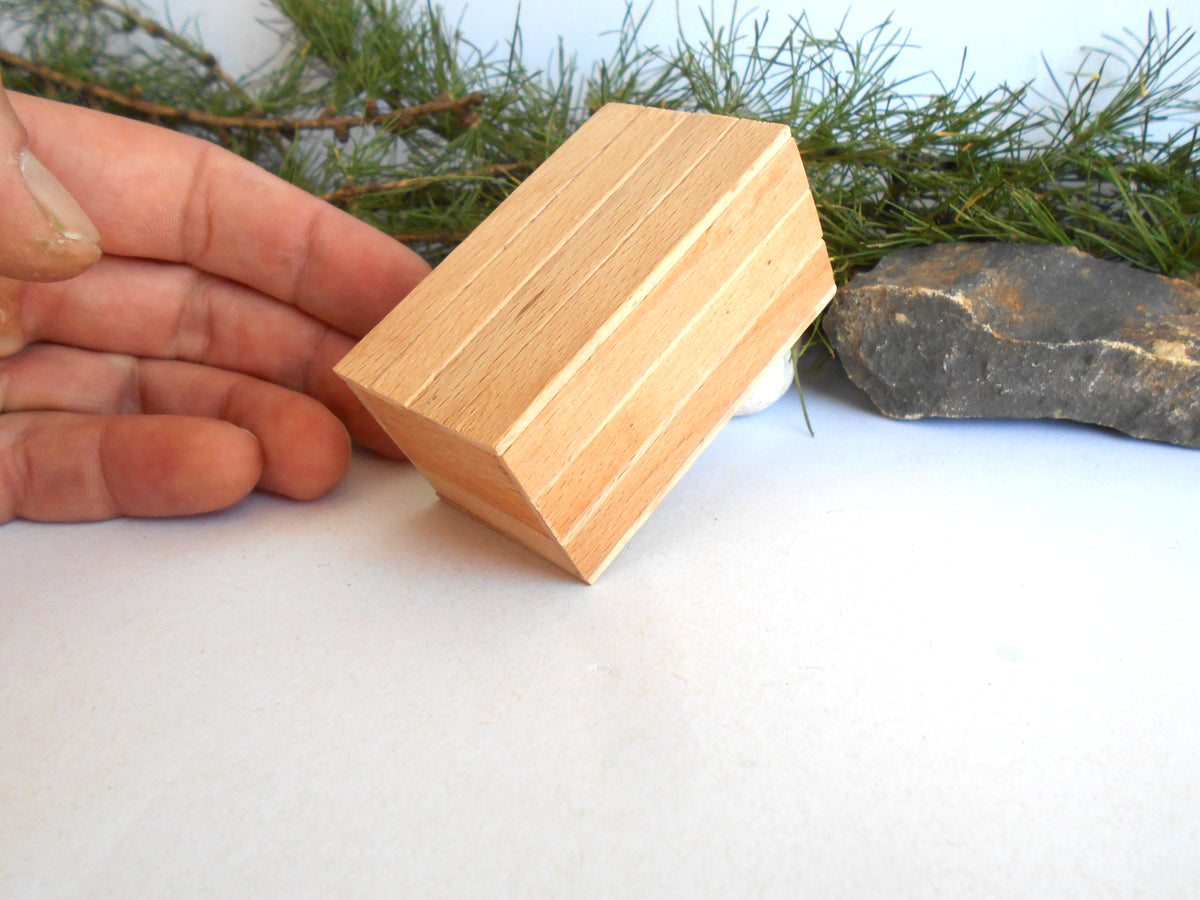 Miniature Wooden Box with Lid – 1:12 Scale Dollhouse Accessory, Handcrafted Hand-Cut Beech Wood, 2.5" × 1.5" × 1.25"