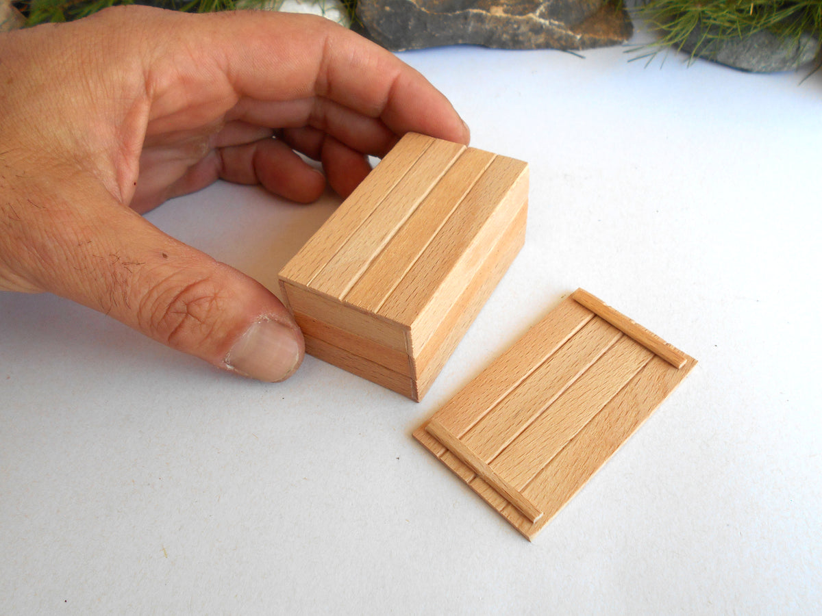 Miniature Wooden Box with Lid – 1:12 Scale Dollhouse Accessory, Handcrafted Hand-Cut Beech Wood, 2.5" × 1.5" × 1.25"