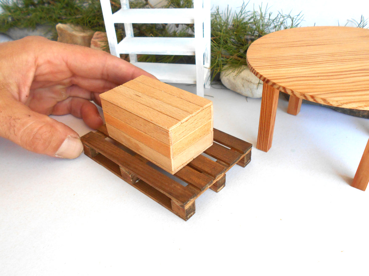 Miniature Wooden Box with Lid – 1:12 Scale Dollhouse Accessory, Handcrafted Hand-Cut Beech Wood, 2.5" × 1.5" × 1.25"
