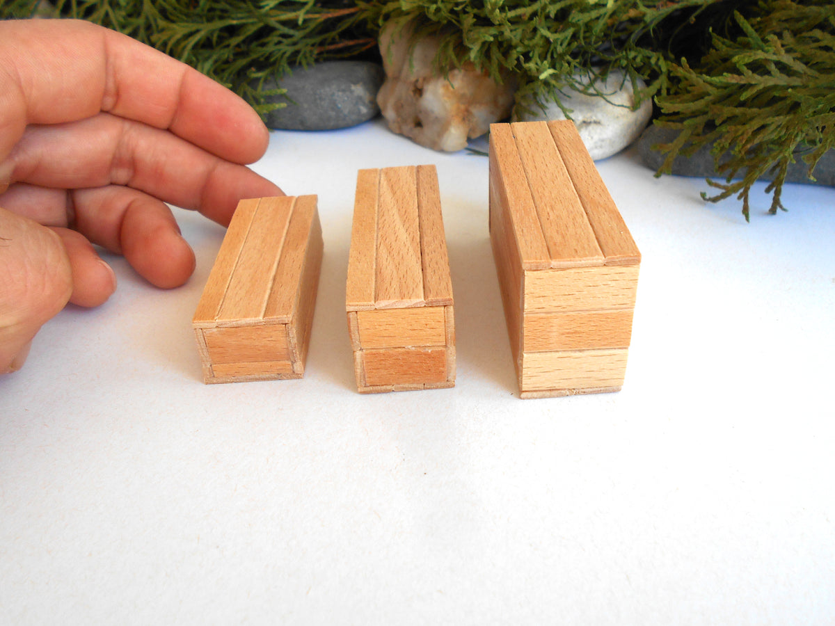 1:12 scale miniature keepsake boxes with lids - Handmade miniature lidded boxes 1/12 scale - iniature lidded box 1/12 scale - Set Number 31