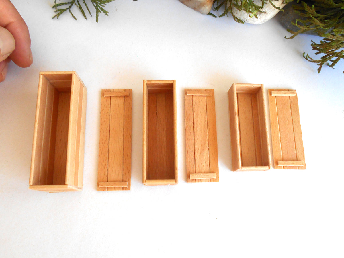 1:12 scale miniature keepsake boxes with lids - Handmade miniature lidded boxes 1/12 scale - iniature lidded box 1/12 scale - Set Number 31