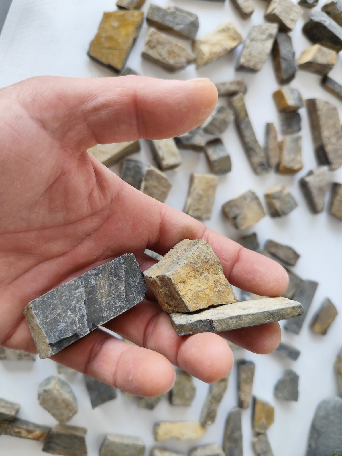 This is a Set of 100 Natural Stone Bricks Materials for Miniatures &amp; Crafts - DIY Craft Supplies. I will make a selection specially for you of 100 such stones and I will make sure to include in the set 4 different types of stone bricks- squareish, rectangularish,  long and narrow like short beams and also plate like slate stones. Your set will have from all of the 4 types of stones.