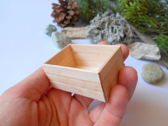 Dollhouse Miniature wooden crate- Plain wood -mini accesories- 1/12 scale mini wooden vintage crate- dollhouse basket box- miniature box