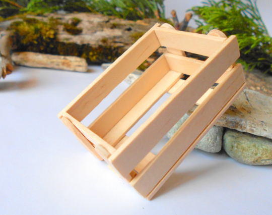 Dollhouse wooden crate- Plain wood -miniature crate accesories- 1/12 scale mini wooden vintage crate- dollhouse basket box- mini garden box