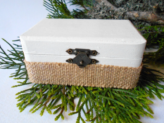 Wedding Ring white box- Wooden box with burlap decor- rectangular box- box with bronze colored hinges- pine wood box- wedding box gift