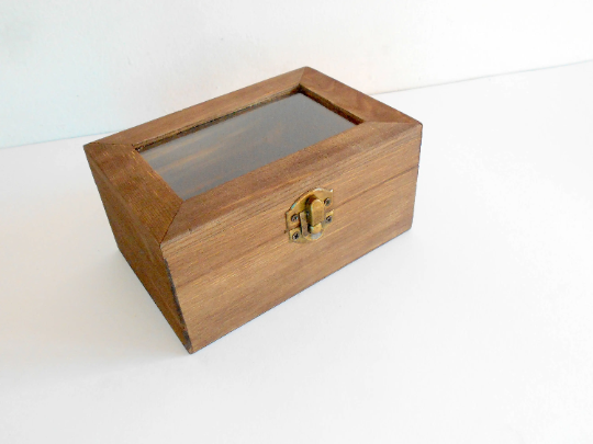 Pine wood display box- rectangular box with glass lid- box with bronze/brass colored hindges- pine wood box- wooden craft box for decoupage- 5.2&#39;&#39; x 3.8&#39;&#39;