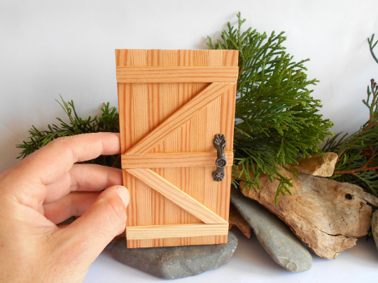 Fairy miniature wooden door for dollhouse 1 12th Mini garden or