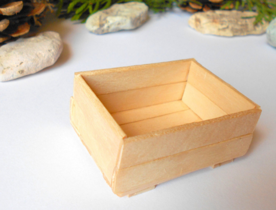 Miniature wooden crate- Plain wood -Dollhouse accesories- 1/12 scale mini wooden vintage crate- dollhouse basket box- miniature garden box