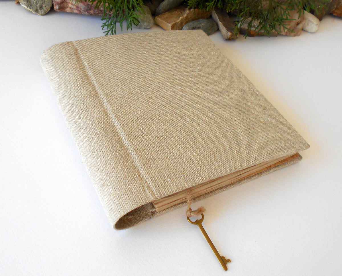 Burlap sketchbook with color cardstock hardcovers- 100% recycled- pers -  Exiarts & Ecocrafts