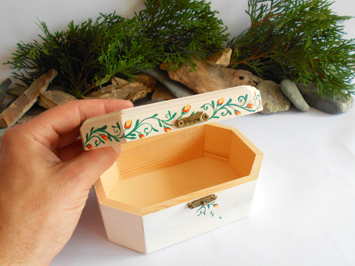 Painted Box Design Ideas