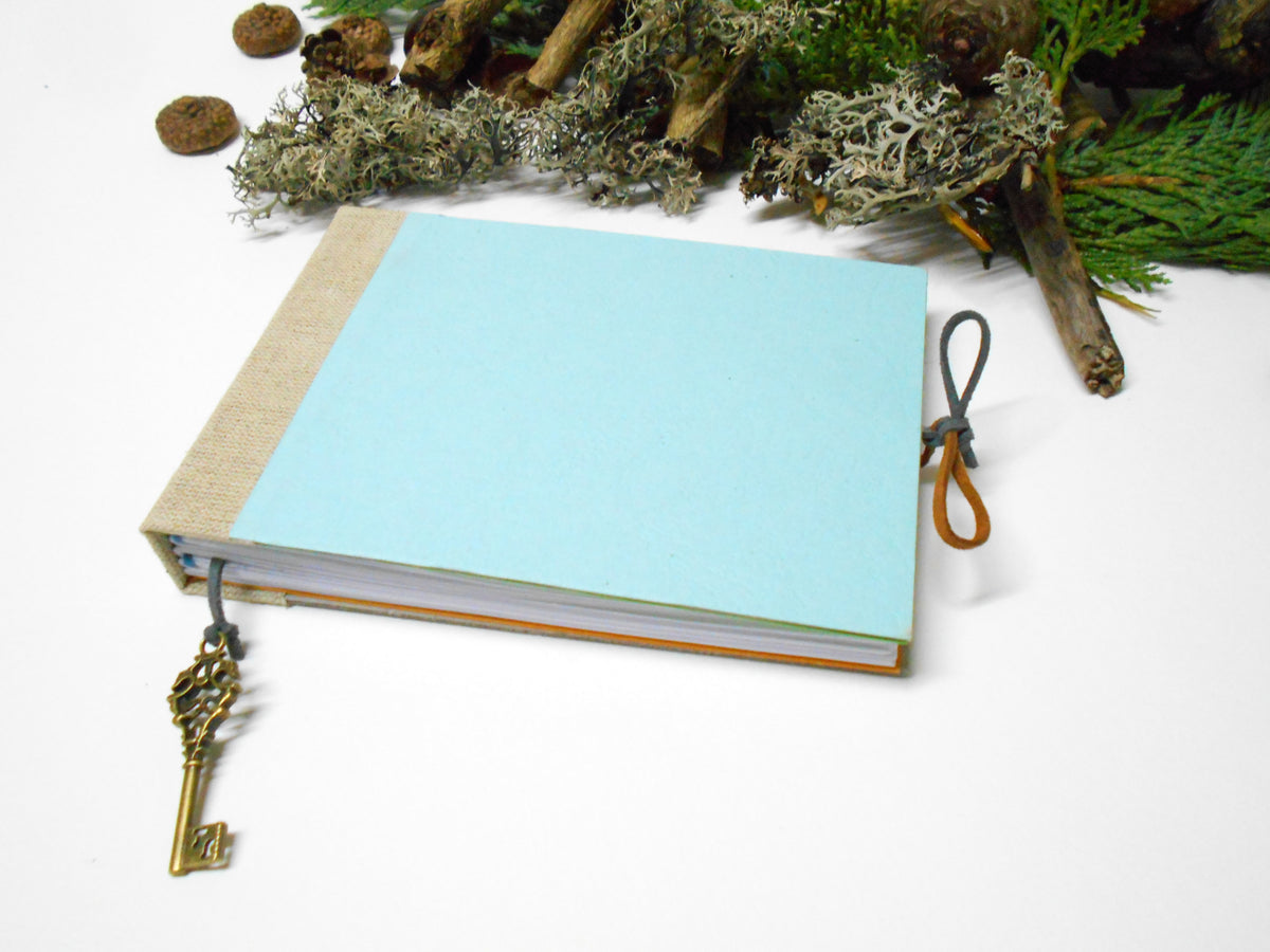 Burlap sketchbook with color cardstock hardcovers- 100% recycled- pers -  Exiarts & Ecocrafts